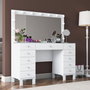 Hanah Home Mesa de Maquillaje BJ137 - 3847 Blanca con 13 Focos